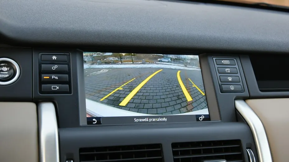 LAND ROVER Discovery Sport -