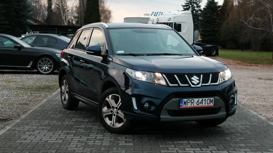 SUZUKI Vitara -