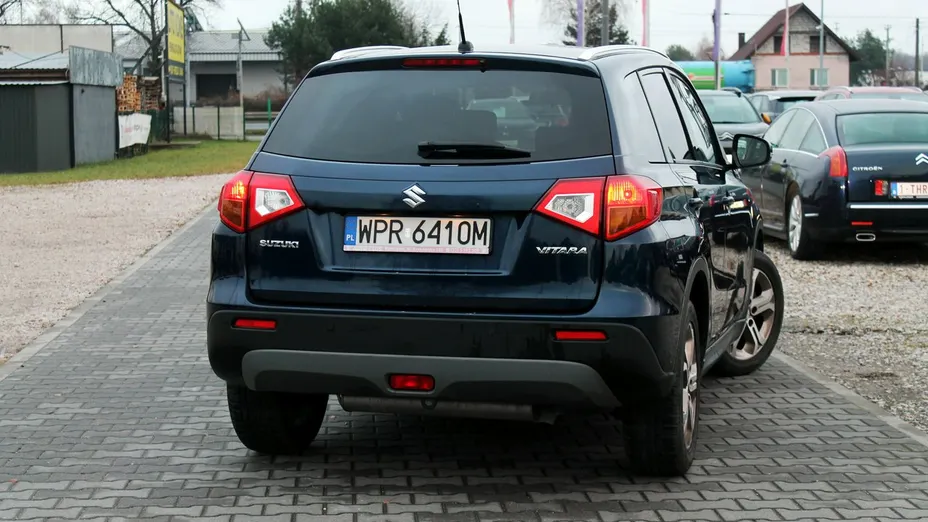 SUZUKI Vitara -
