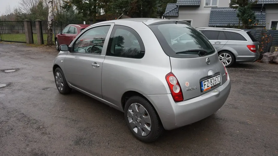 NISSAN Micra -