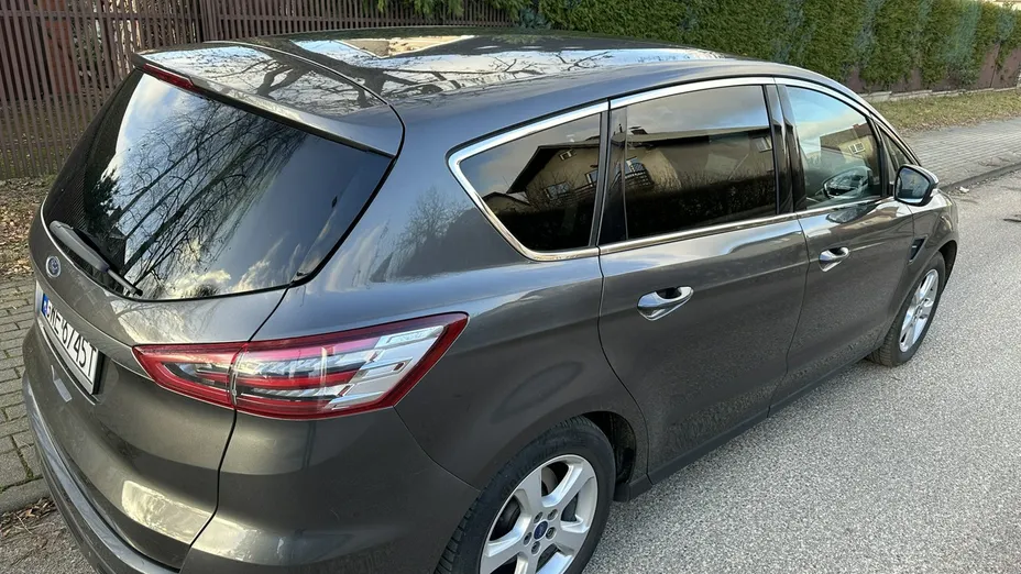 FORD S-MAX -
