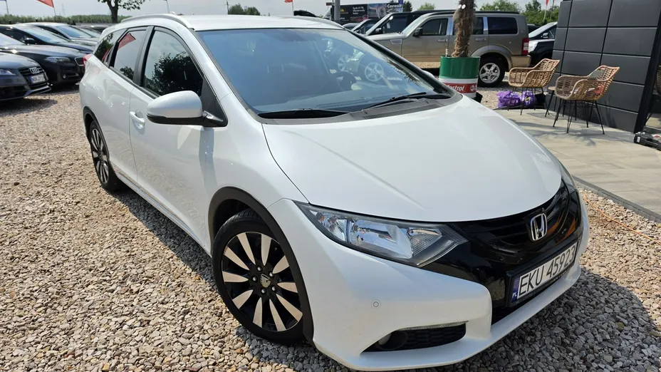 HONDA Civic -