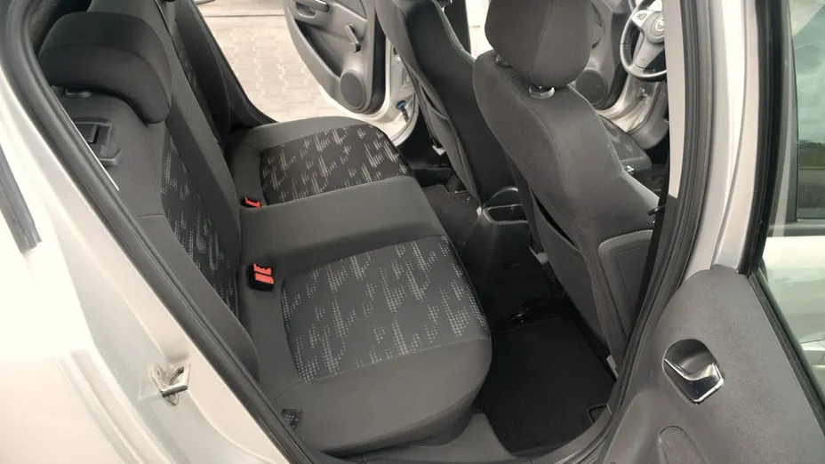 OPEL Corsa -