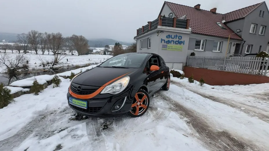 OPEL Corsa -