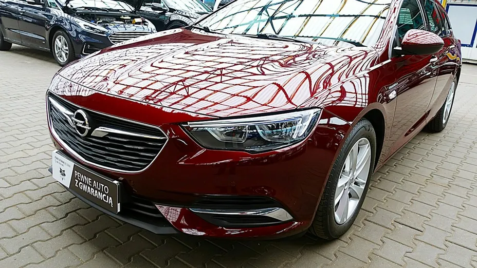 OPEL Insignia -