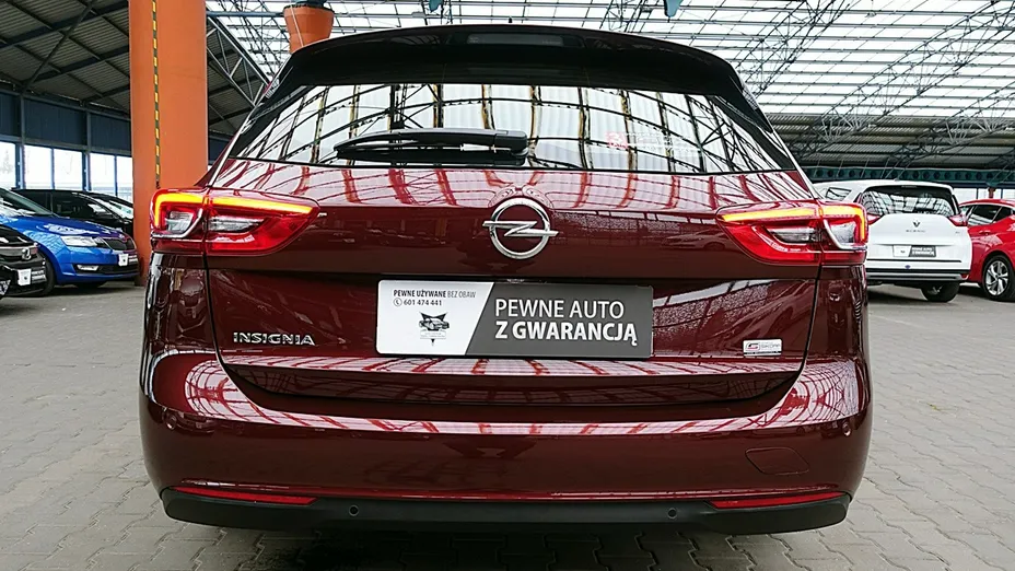 OPEL Insignia -