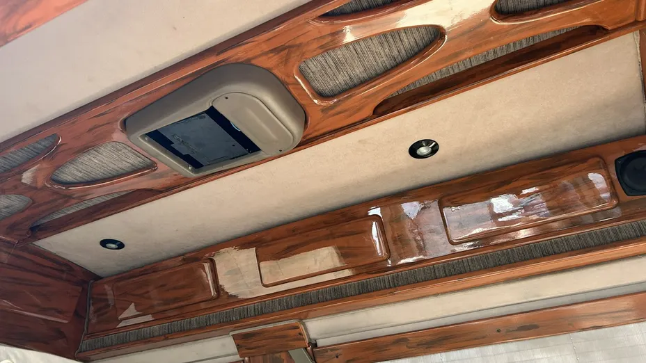 GMC Savana -