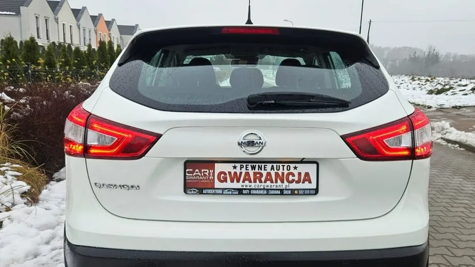 NISSAN Qashqai -