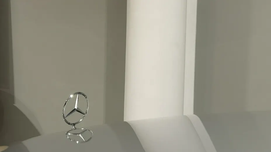 MERCEDES-BENZ 124 -