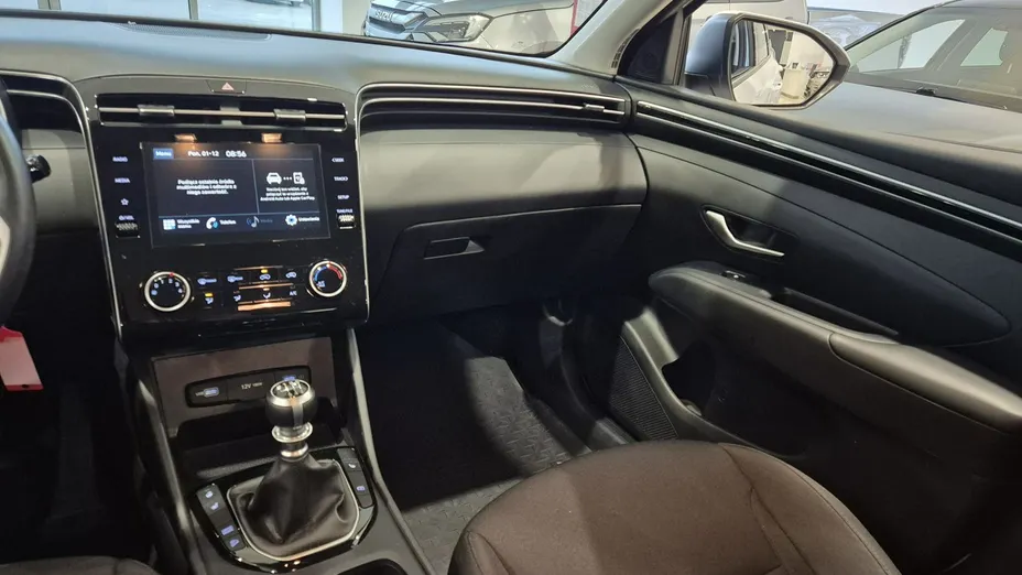 HYUNDAI Tucson -