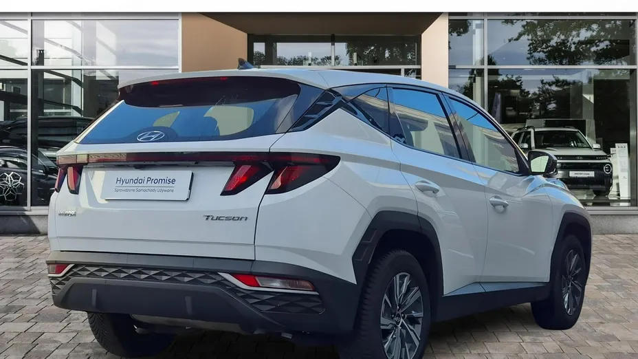 HYUNDAI Tucson -