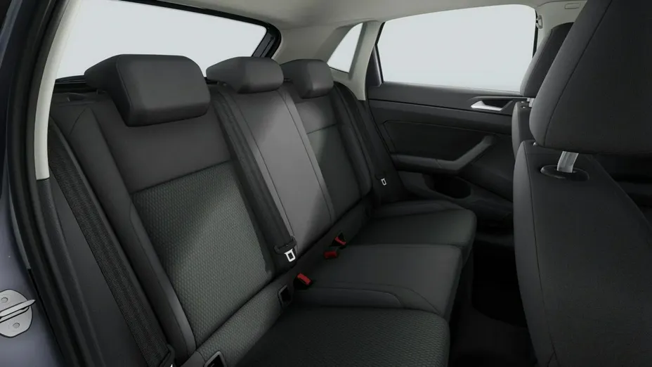 VOLKSWAGEN Polo -