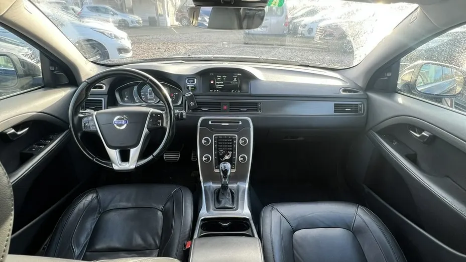 VOLVO V70 -