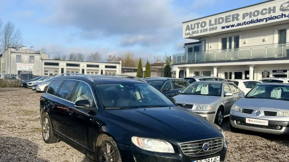 VOLVO V70 -