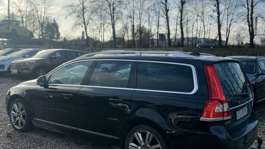 VOLVO V70 -