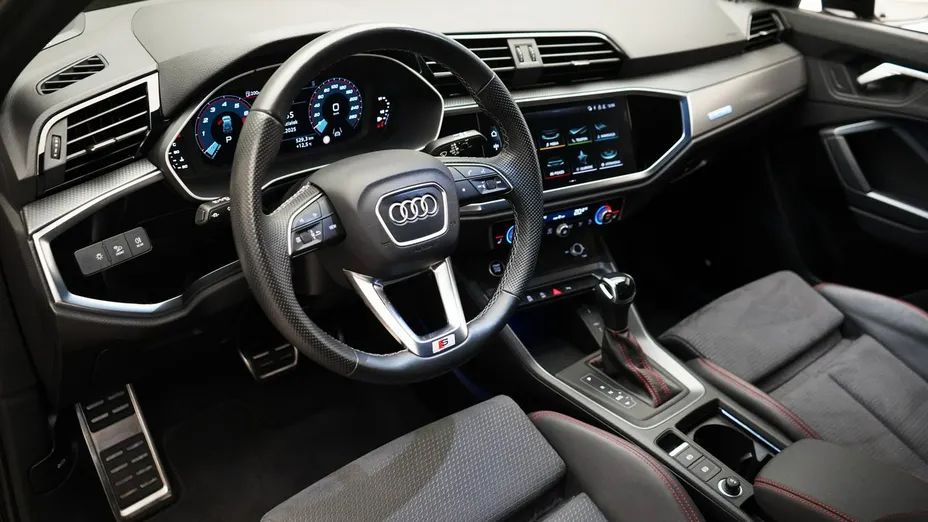 AUDI Q3 Q3 40 TFSI Quattro S-Line S tronic