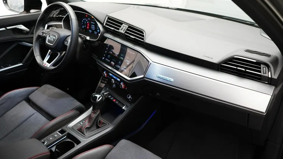 AUDI Q3 Q3 40 TFSI Quattro S-Line S tronic