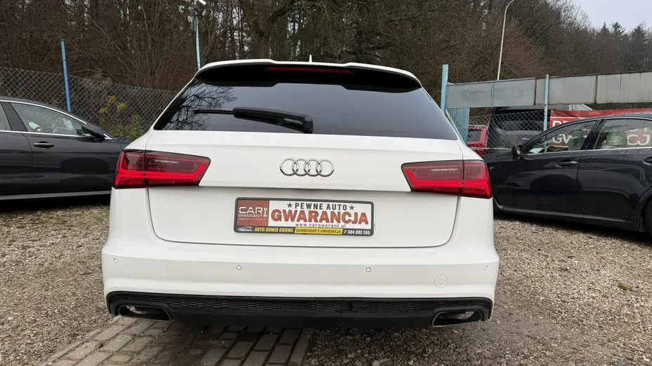 AUDI A6 -