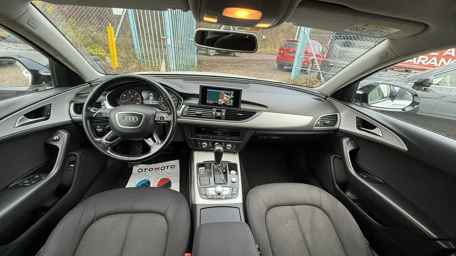 AUDI A6 -