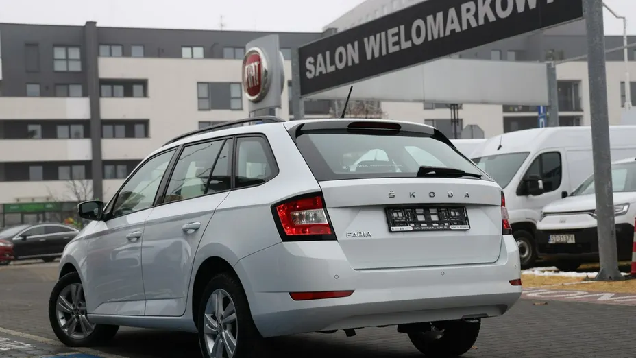 SKODA Fabia -