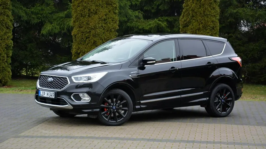 FORD Kuga -