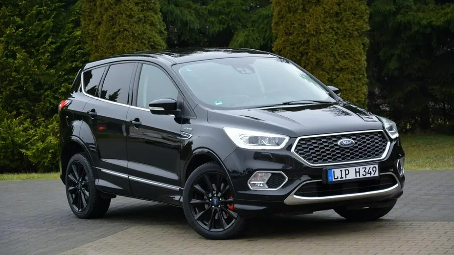 FORD Kuga -