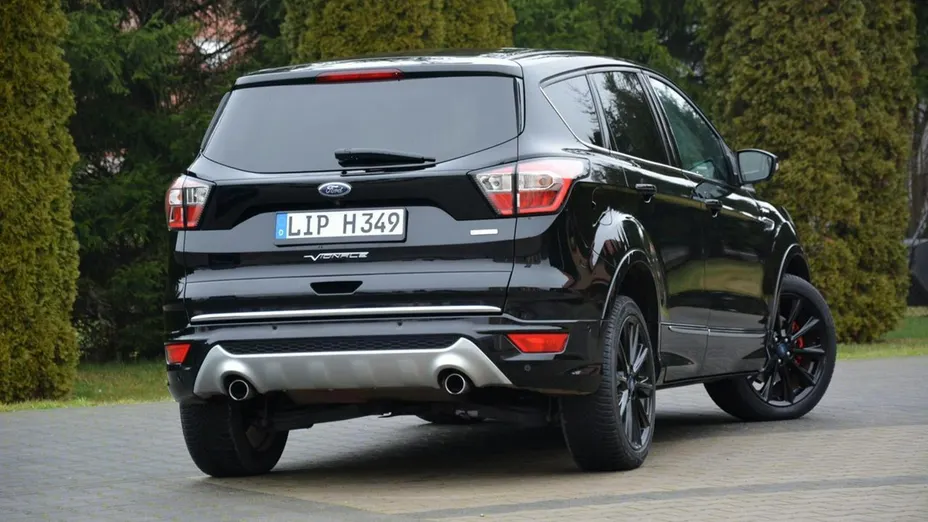 FORD Kuga -