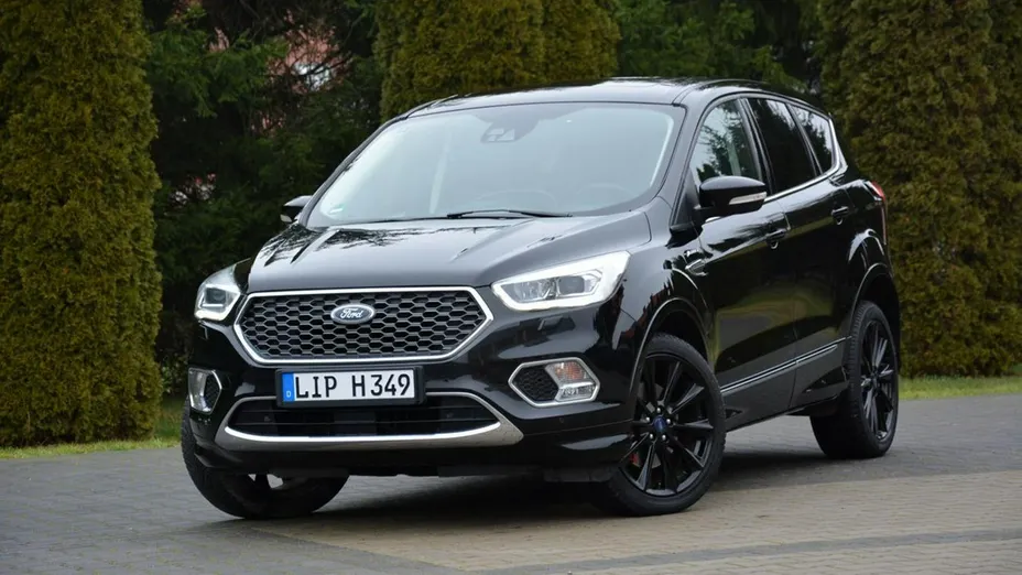 FORD Kuga -