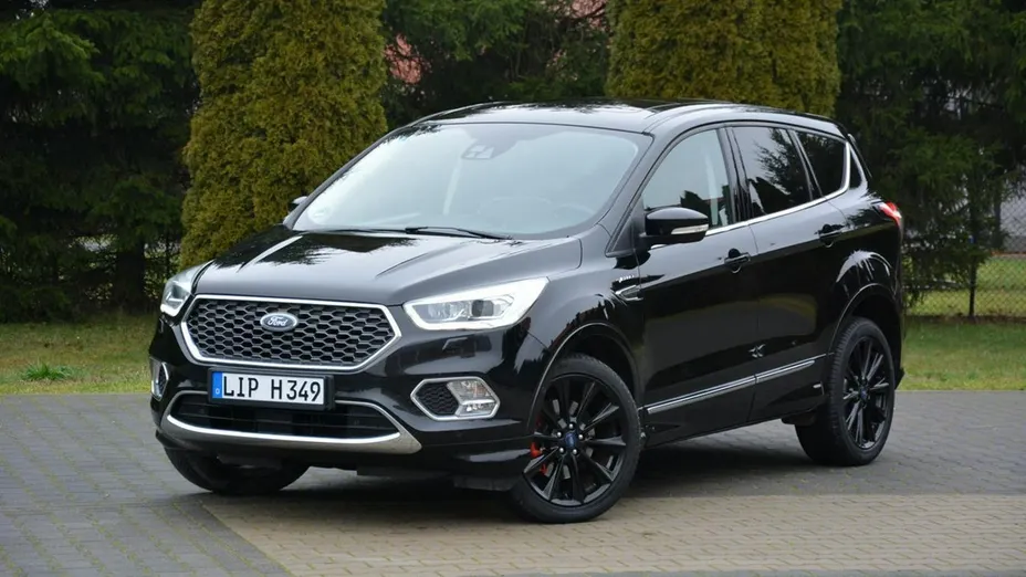 FORD Kuga -