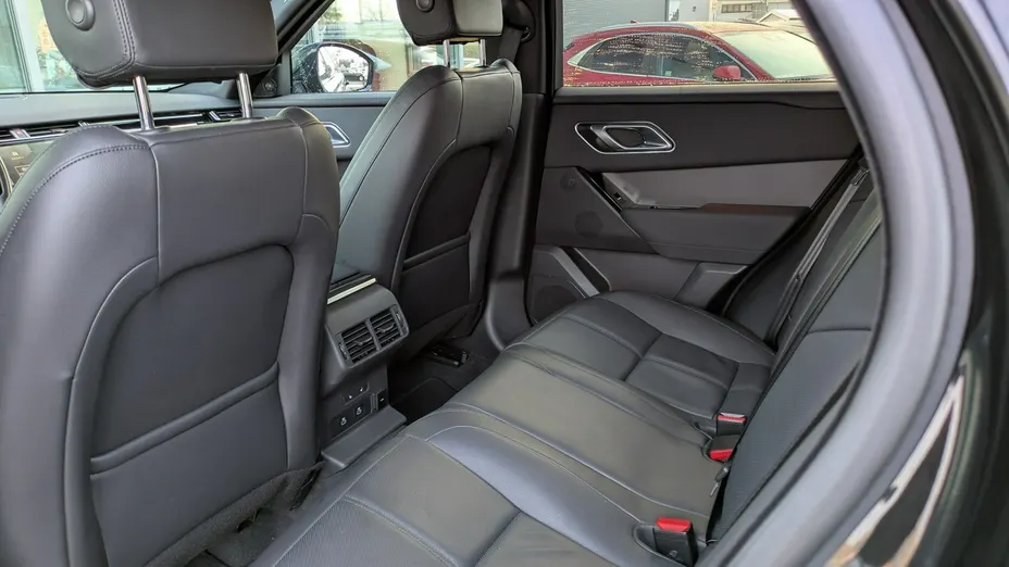 LAND ROVER Range Rover Velar -