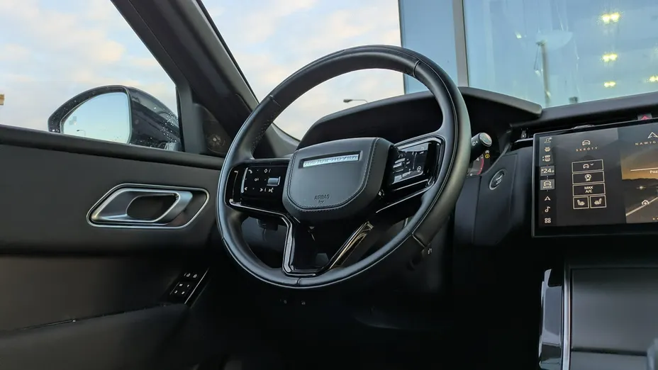 LAND ROVER Range Rover Velar -