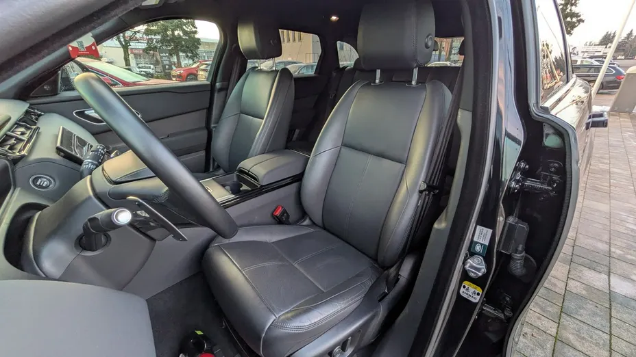 LAND ROVER Range Rover Velar -