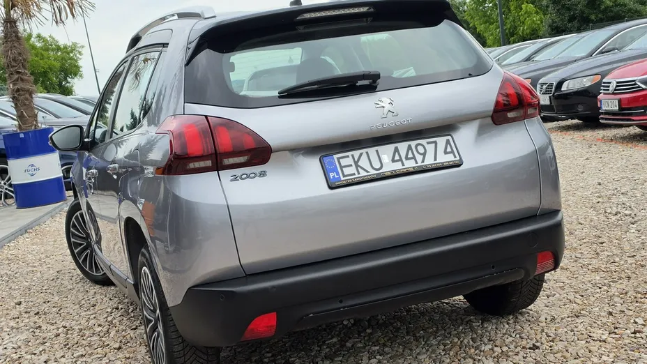 PEUGEOT 2008 -