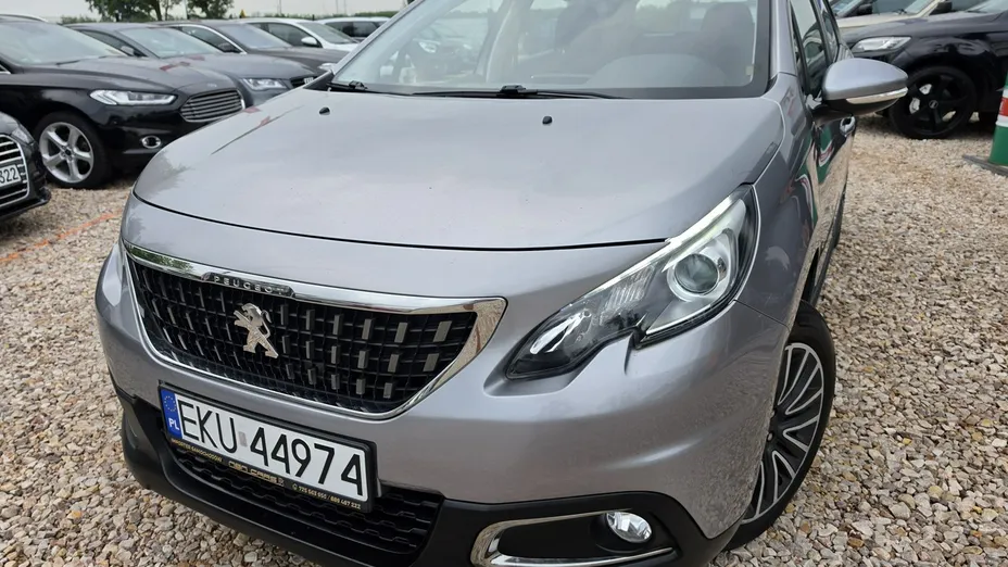 PEUGEOT 2008 -