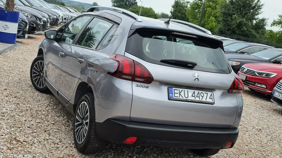 PEUGEOT 2008 -