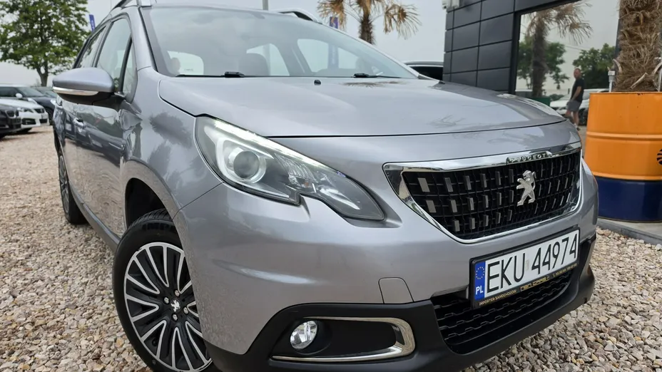 PEUGEOT 2008 -