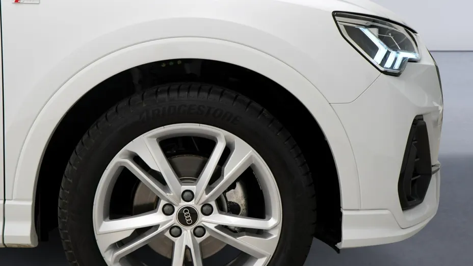 AUDI Q3 Q3 35 TFSI S-Line