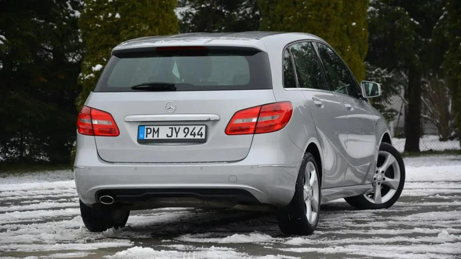 MERCEDES-BENZ B Klasa -