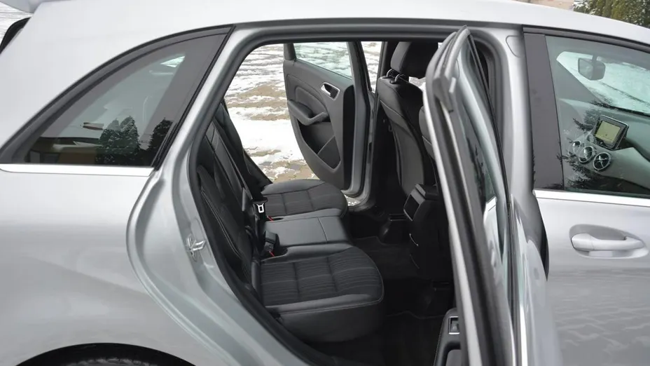 MERCEDES-BENZ B Klasa -