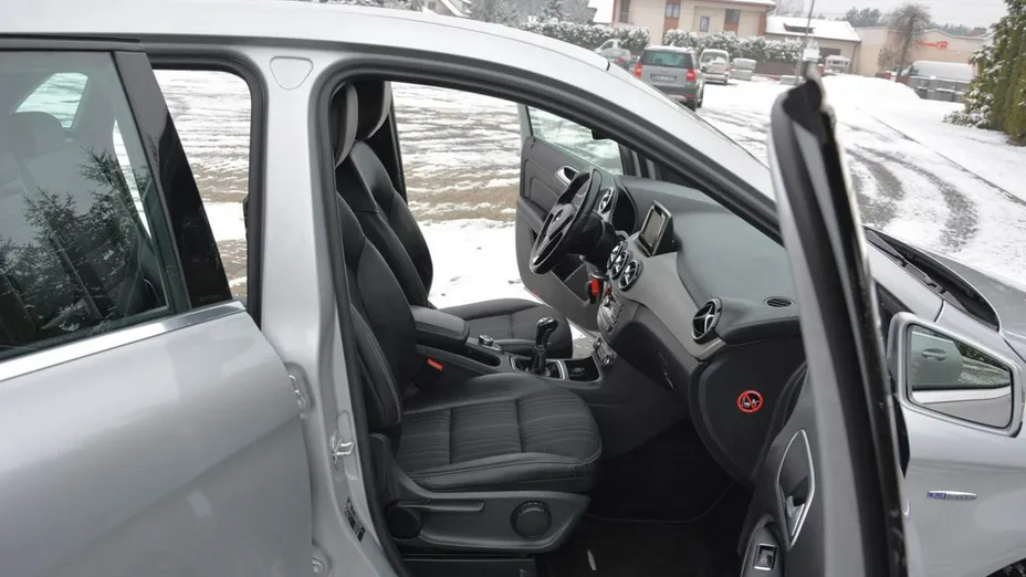 MERCEDES-BENZ B Klasa -