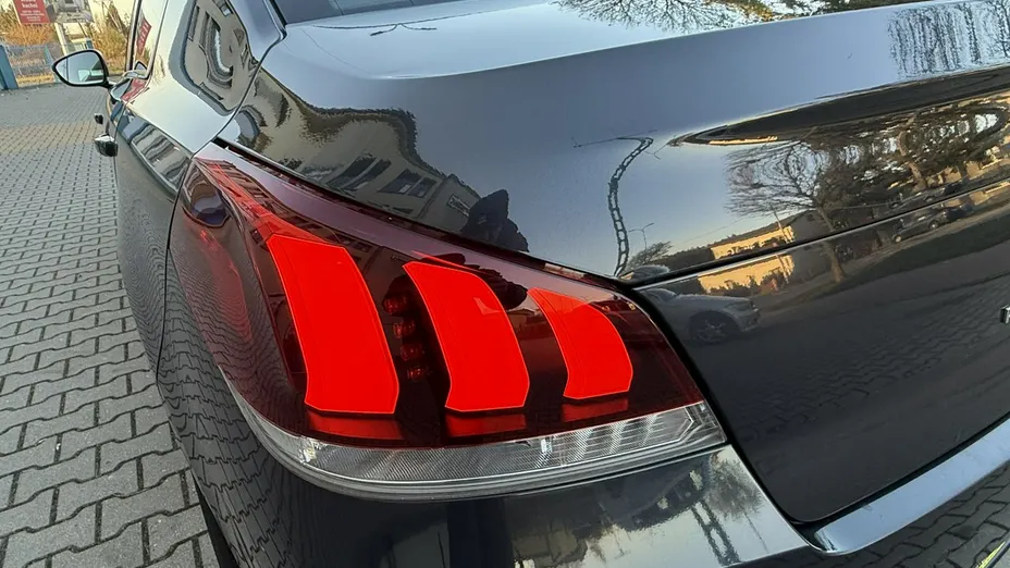 PEUGEOT 508 -