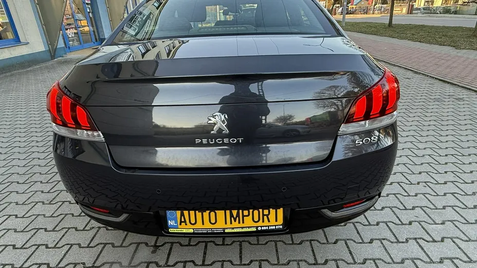 PEUGEOT 508 -