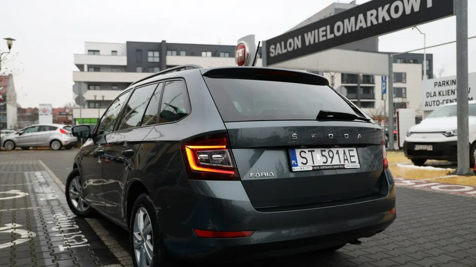 SKODA Fabia -