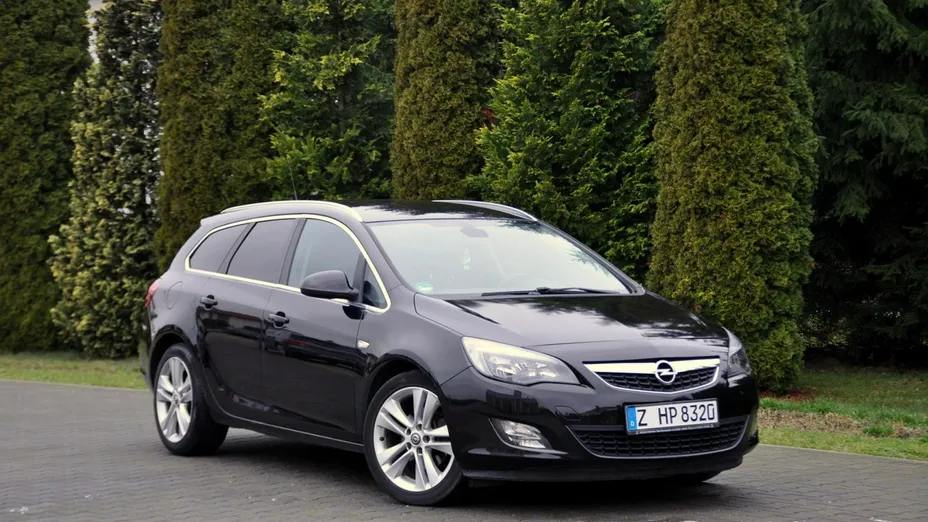 OPEL Astra -