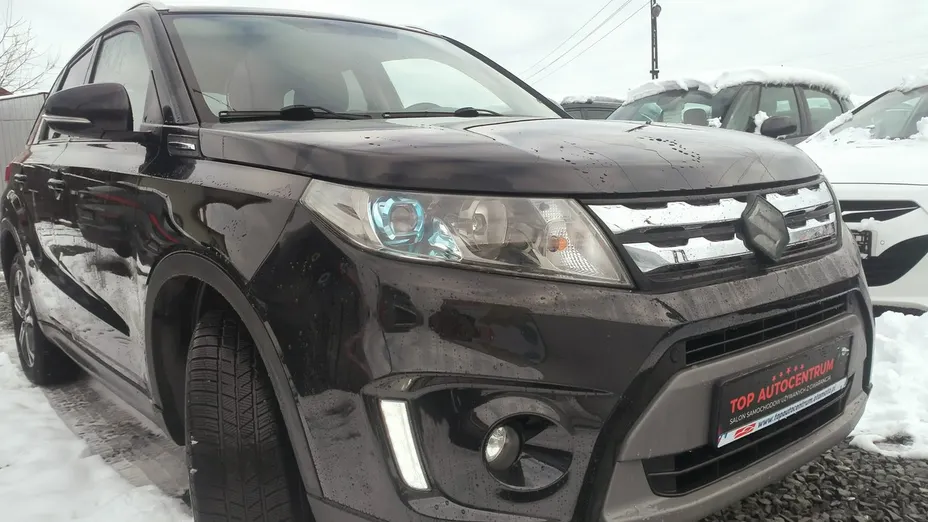 SUZUKI Vitara -