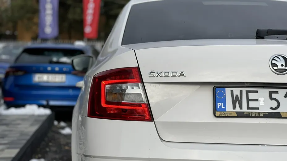 SKODA Octavia -