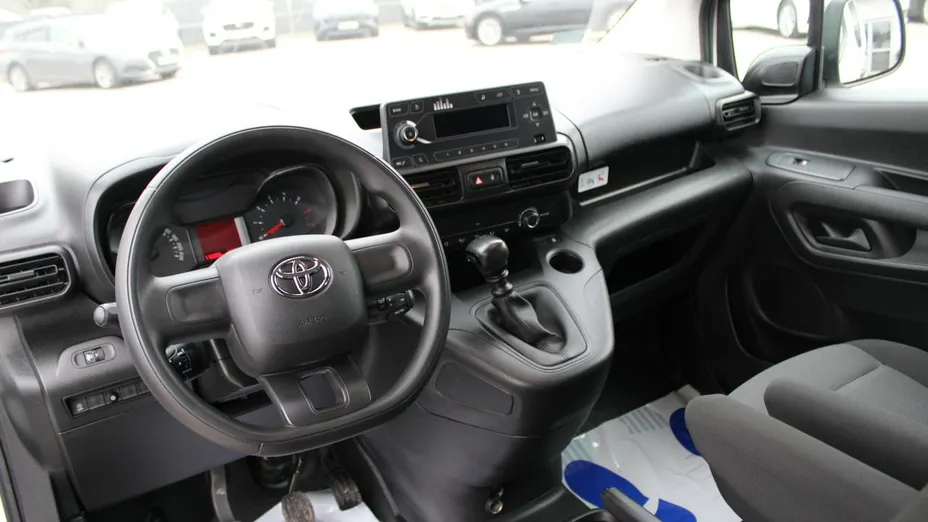 TOYOTA Proace City -