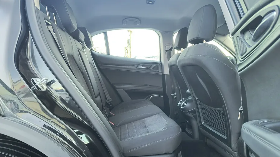 ALFA ROMEO Stelvio -