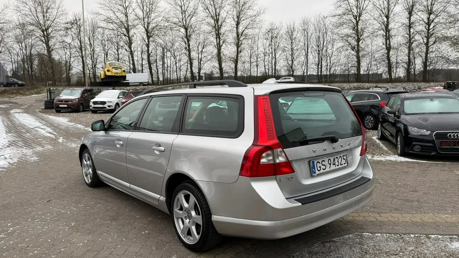 VOLVO V70 -