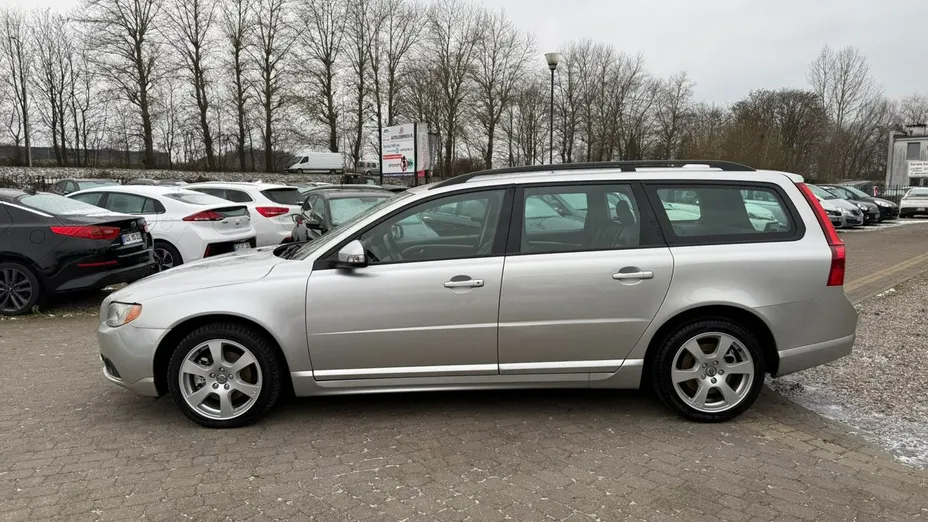 VOLVO V70 -